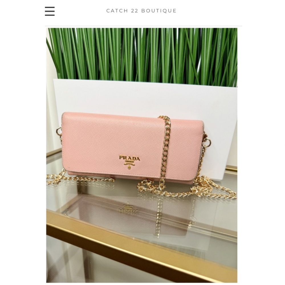 Prada Light Pink Saffiano Leather WOC - Picture 3 of 14
